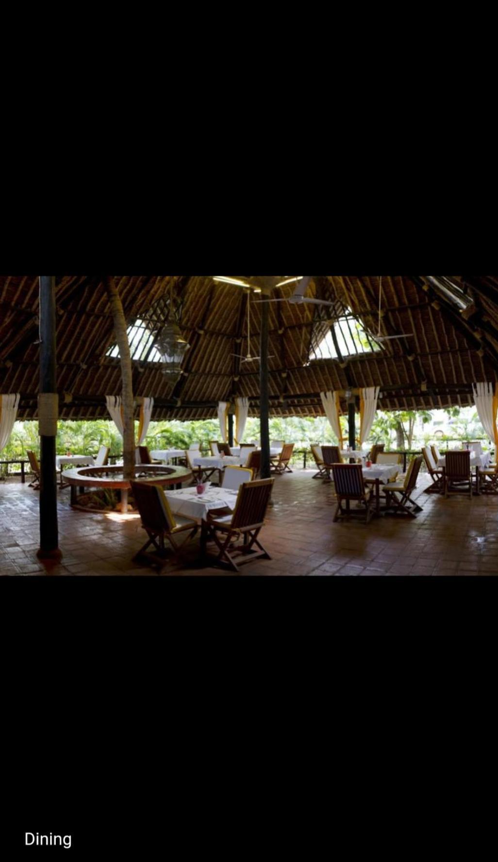 Mangro Hotel Playa de Diani Exterior foto