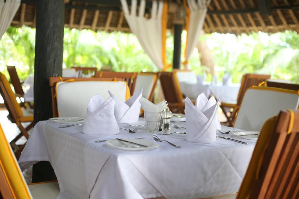 Mangro Hotel Playa de Diani Exterior foto