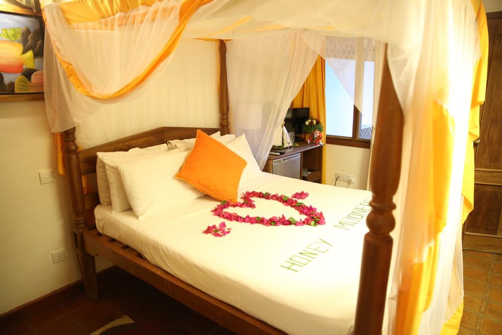 Mangro Hotel Playa de Diani Exterior foto